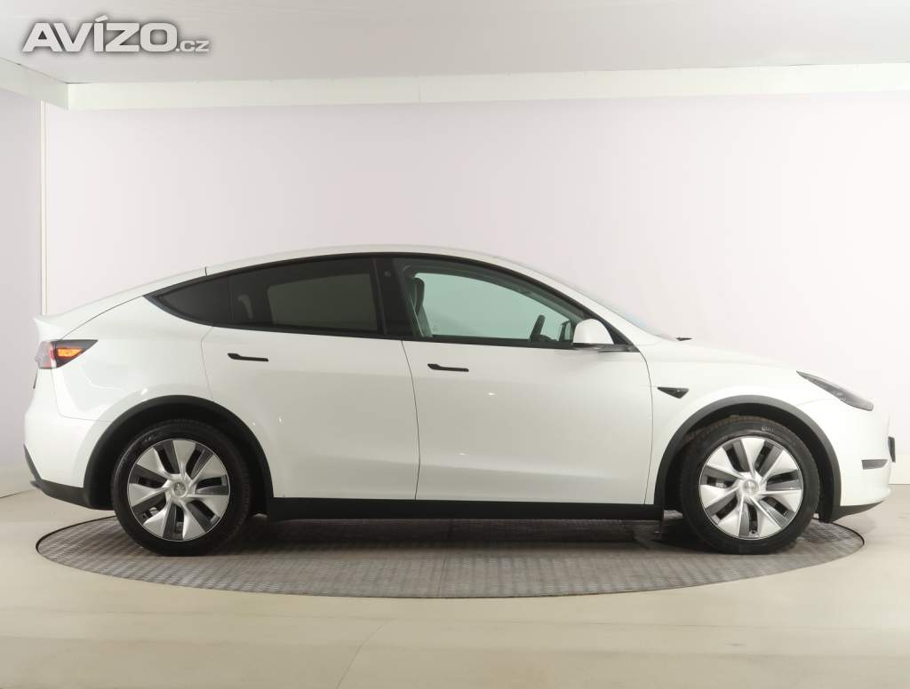 Foto inzerátu Tesla Model Y Long Range AWD 79kWh