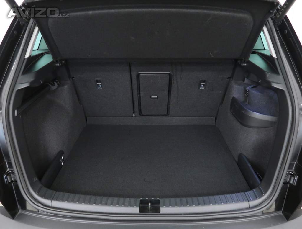 Foto inzerátu Skoda Karoq 1.5 TSI