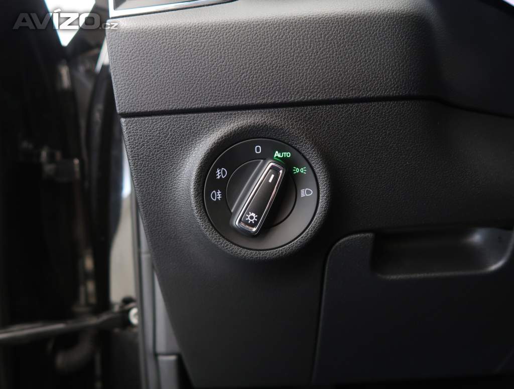 Foto inzerátu Skoda Karoq 1.5 TSI