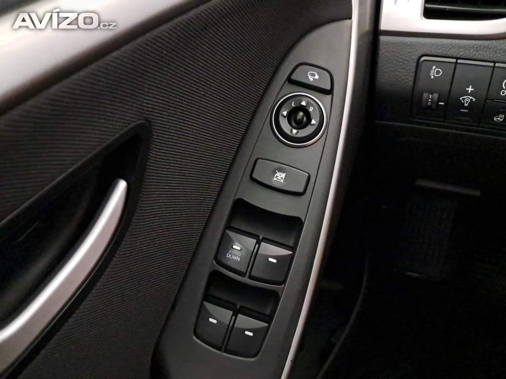 Foto inzerátu Hyundai i30 1.6 GDI