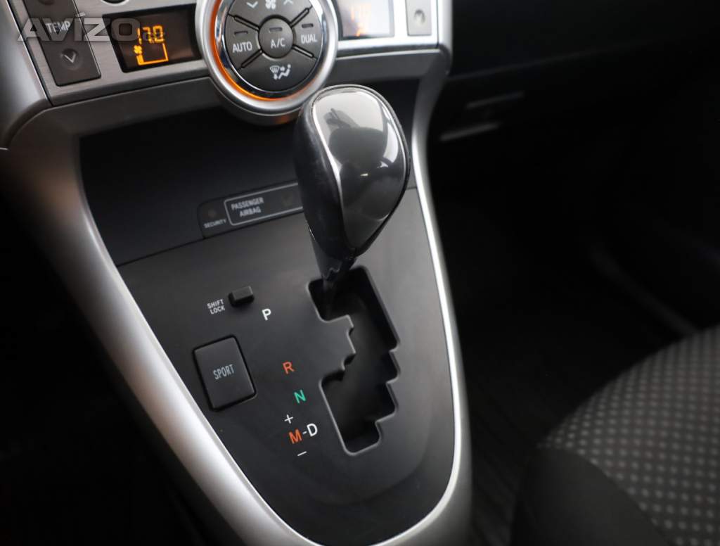 Foto inzerátu Toyota Verso 1.8 Valvematic