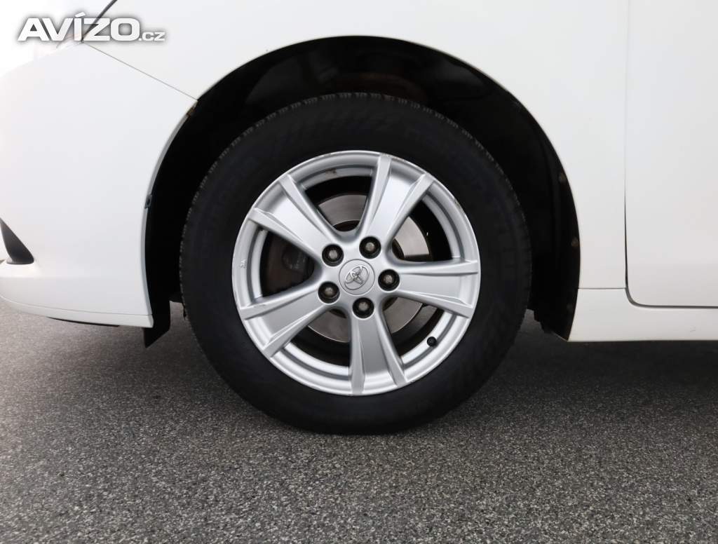 Foto inzerátu Toyota Verso 1.8 Valvematic