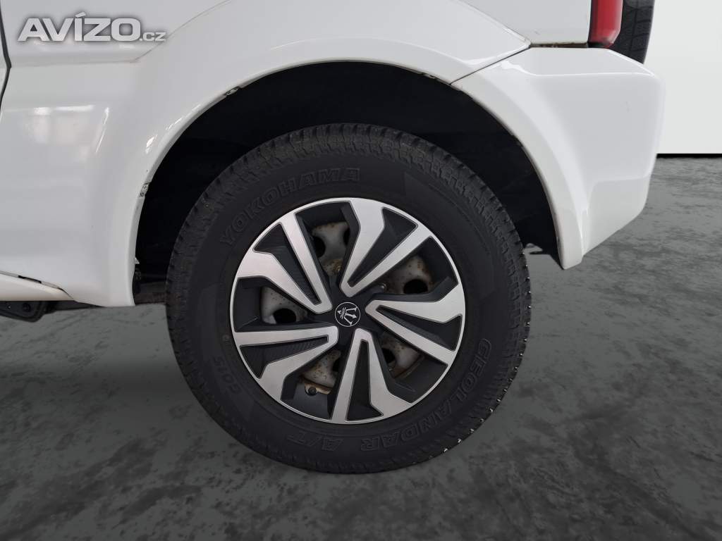Foto inzerátu Suzuki Jimny 1.3 16V