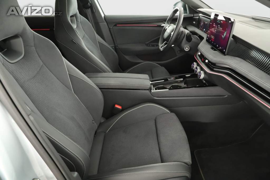 Foto inzerátu Skoda Superb 2.0 TDI
