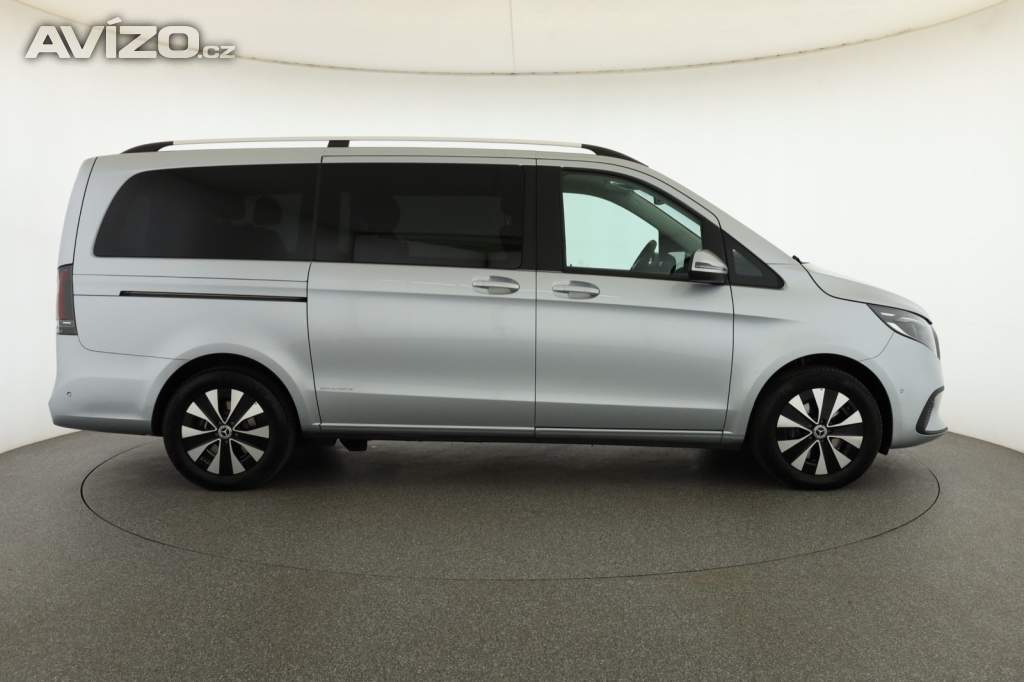 Foto inzerátu Mercedes V 220 d 4MATIC