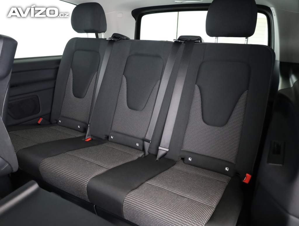 Foto inzerátu Mercedes V 220 d 4MATIC