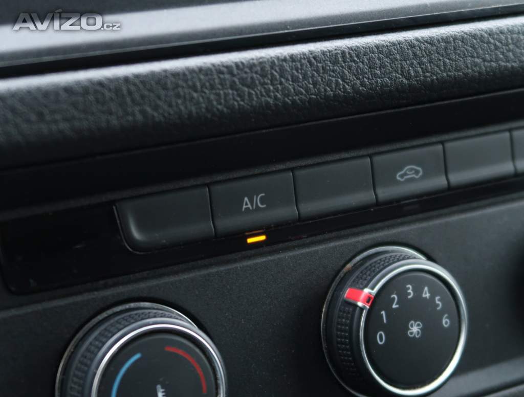 Foto inzerátu VW Crafter 2.0 TDI