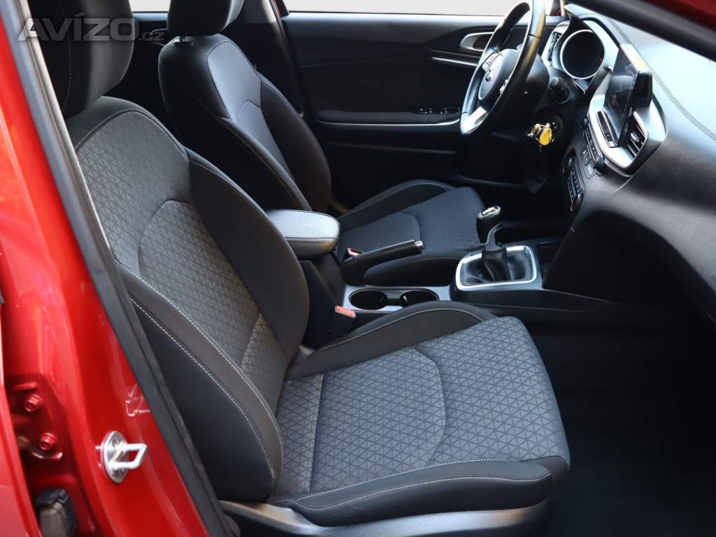 Foto inzerátu Kia Ceed 1.0 T-GDI
