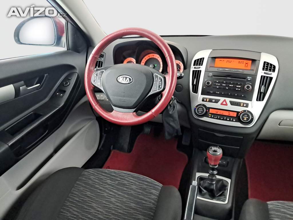 Foto inzerátu Kia Ceed 1.6 CRDi