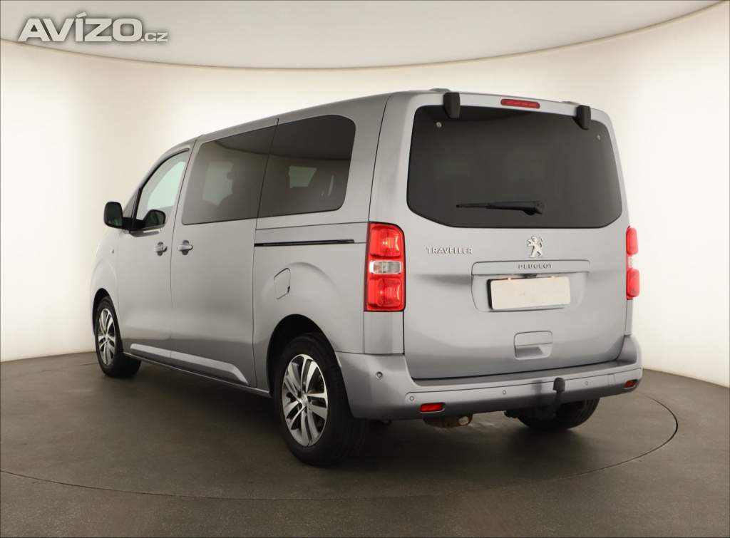 Foto inzerátu Peugeot Traveller 2.0 BlueHDi