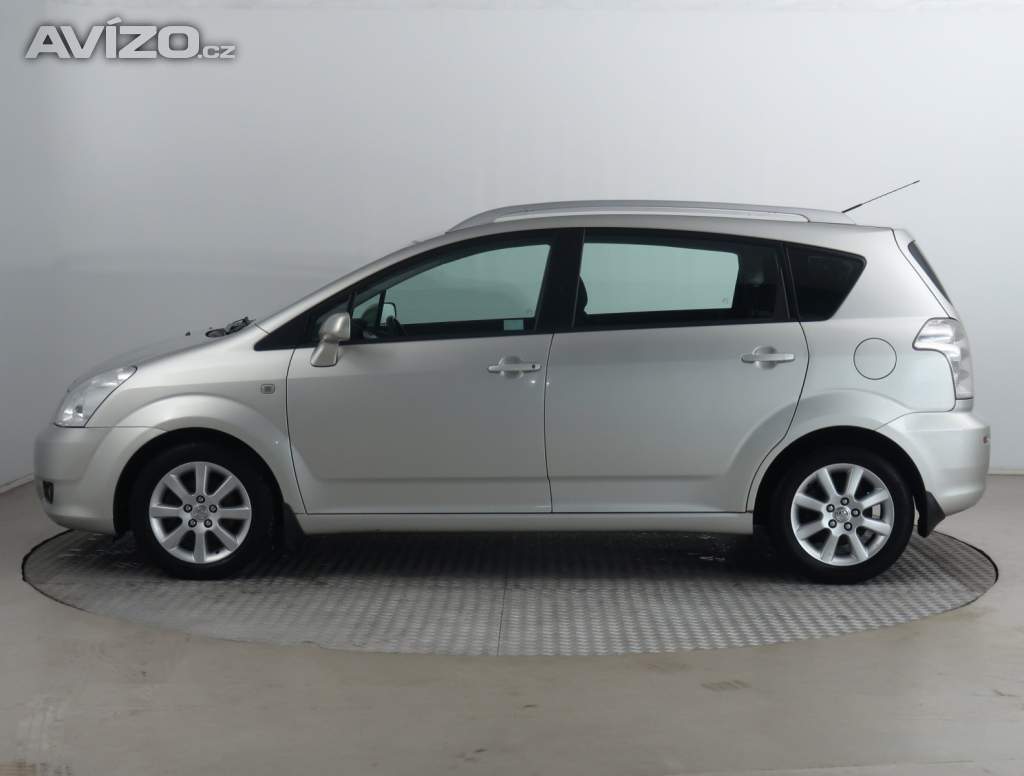 Foto inzerátu Toyota Corolla Verso 2.2 D-4D