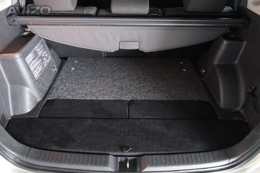 Foto inzerátu Toyota Corolla Verso 2.2 D-4D