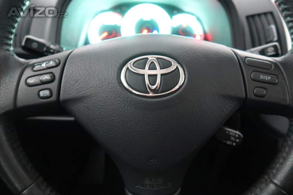 Foto inzerátu Toyota Corolla Verso 2.2 D-4D