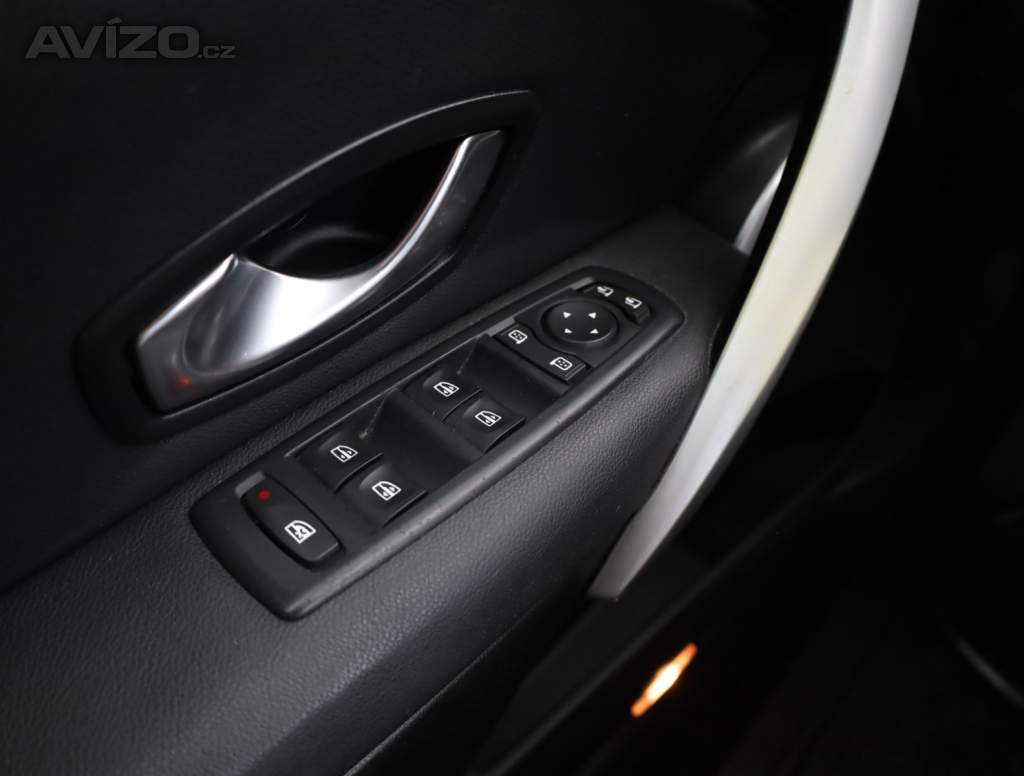 Foto inzerátu Renault Fluence 1.6 16V