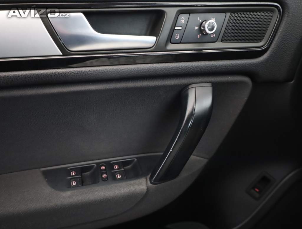 Foto inzerátu VW Touareg 3.0 TDI