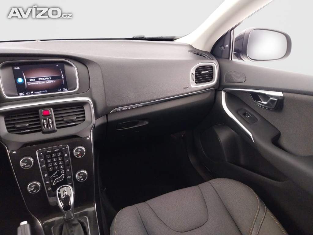 Foto inzerátu Volvo V40 Cross Country 2.0 D3