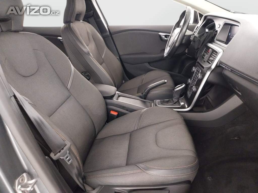 Foto inzerátu Volvo V40 Cross Country 2.0 D3