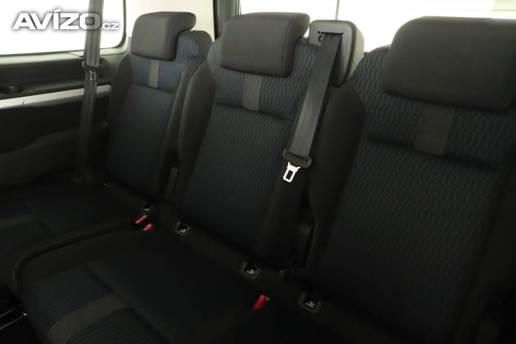 Foto inzerátu Peugeot Traveller 2.0 BlueHDi