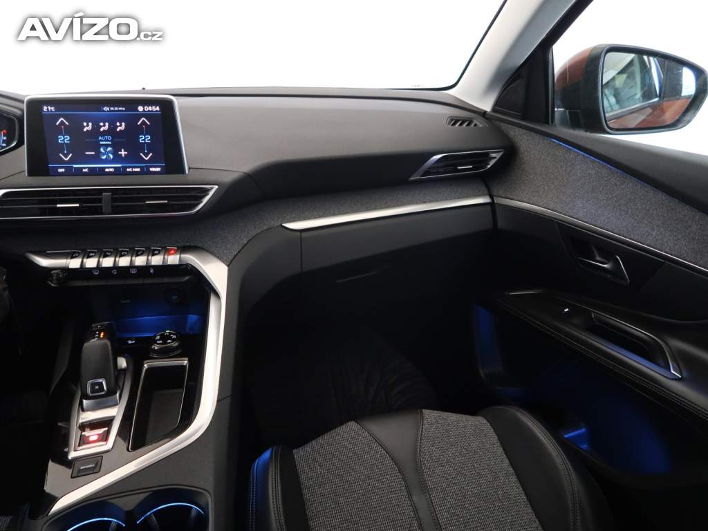 Foto inzerátu Peugeot 3008 1.5 BlueHDi