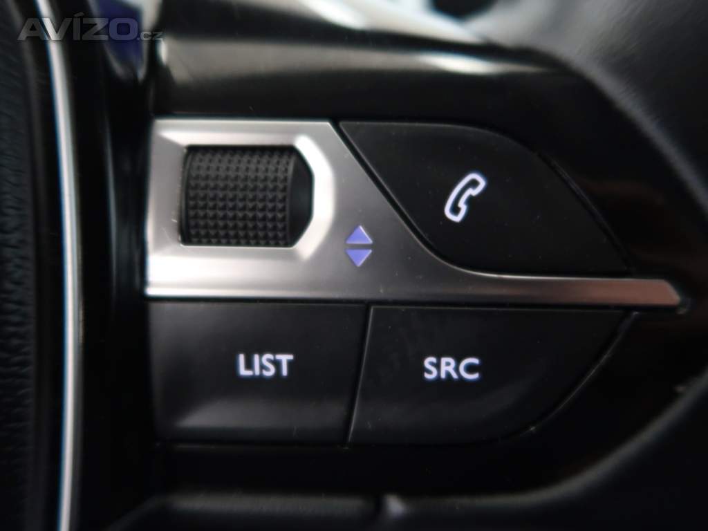 Foto inzerátu Peugeot 3008 1.5 BlueHDi