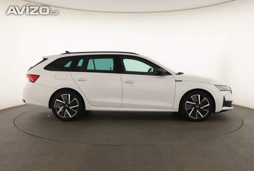 Foto inzerátu Skoda Octavia 1.5 eTSI mHEV