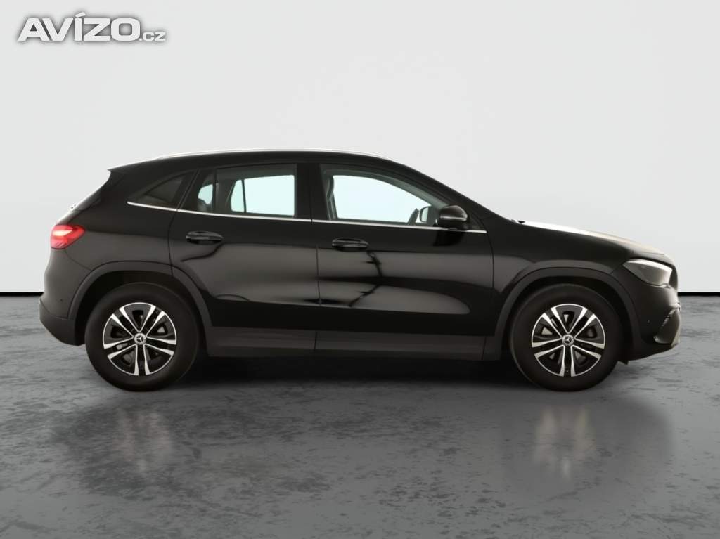Foto inzerátu Mercedes GLA GLA 200 d 4MATIC