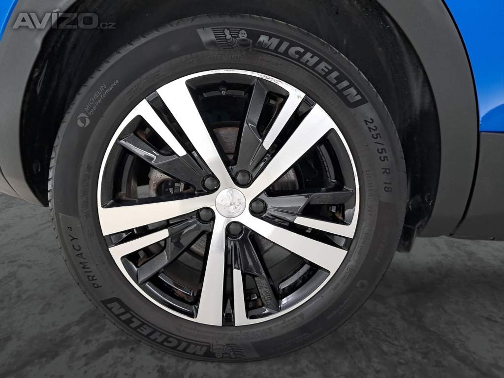 Foto inzerátu Peugeot 3008 1.2 PureTech