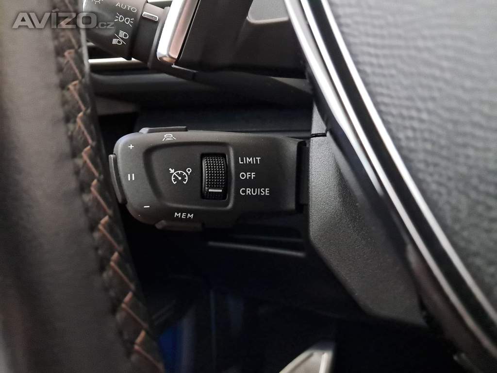 Foto inzerátu Peugeot 3008 1.2 PureTech