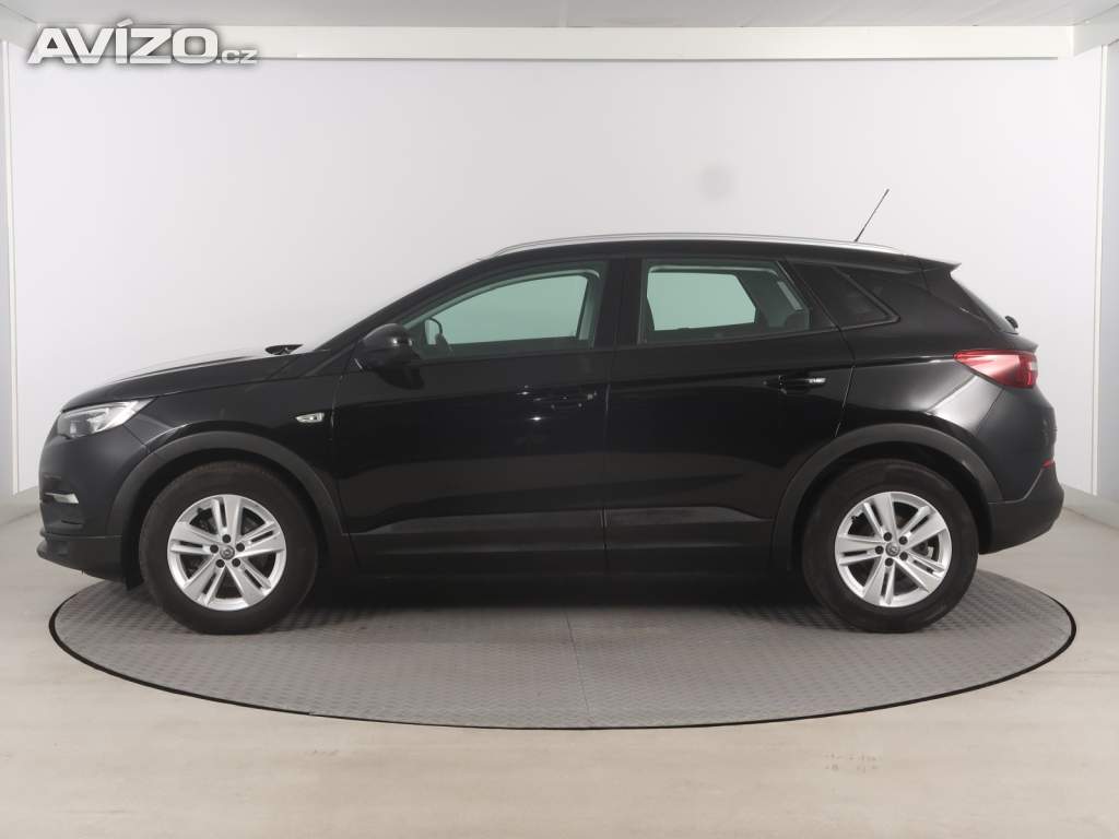Foto inzerátu Opel Grandland 1.2 Turbo