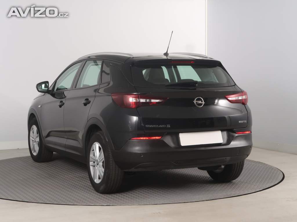Foto inzerátu Opel Grandland 1.2 Turbo
