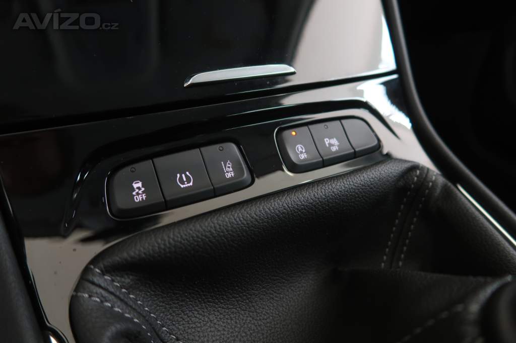 Foto inzerátu Opel Grandland 1.2 Turbo
