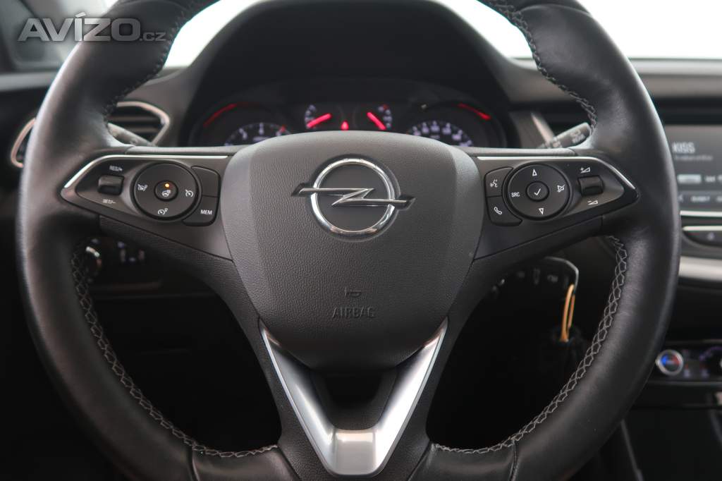 Foto inzerátu Opel Grandland 1.2 Turbo