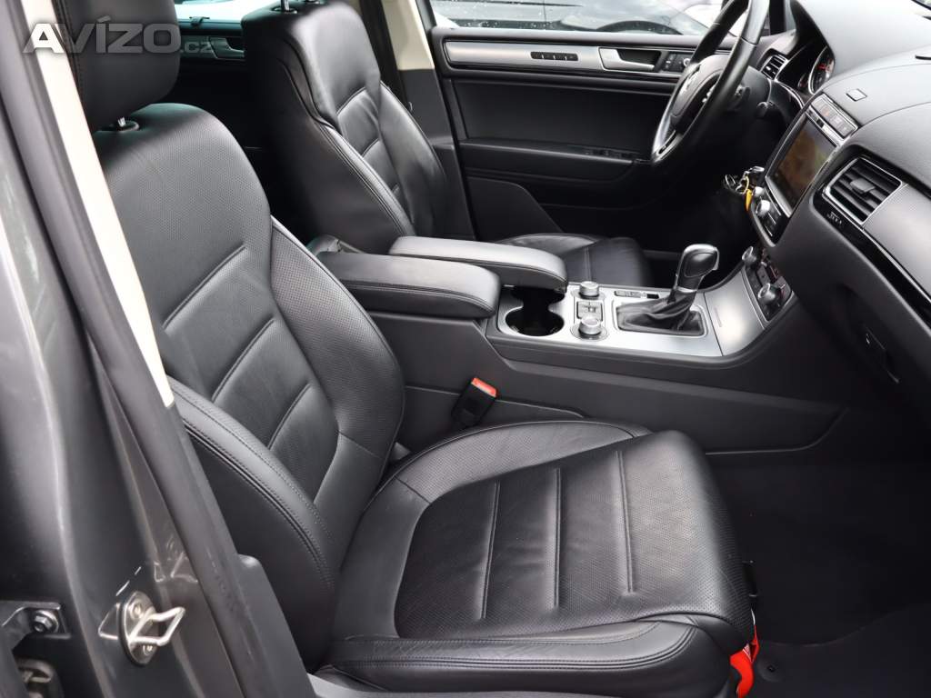 Foto inzerátu VW Touareg 3.0 TDI