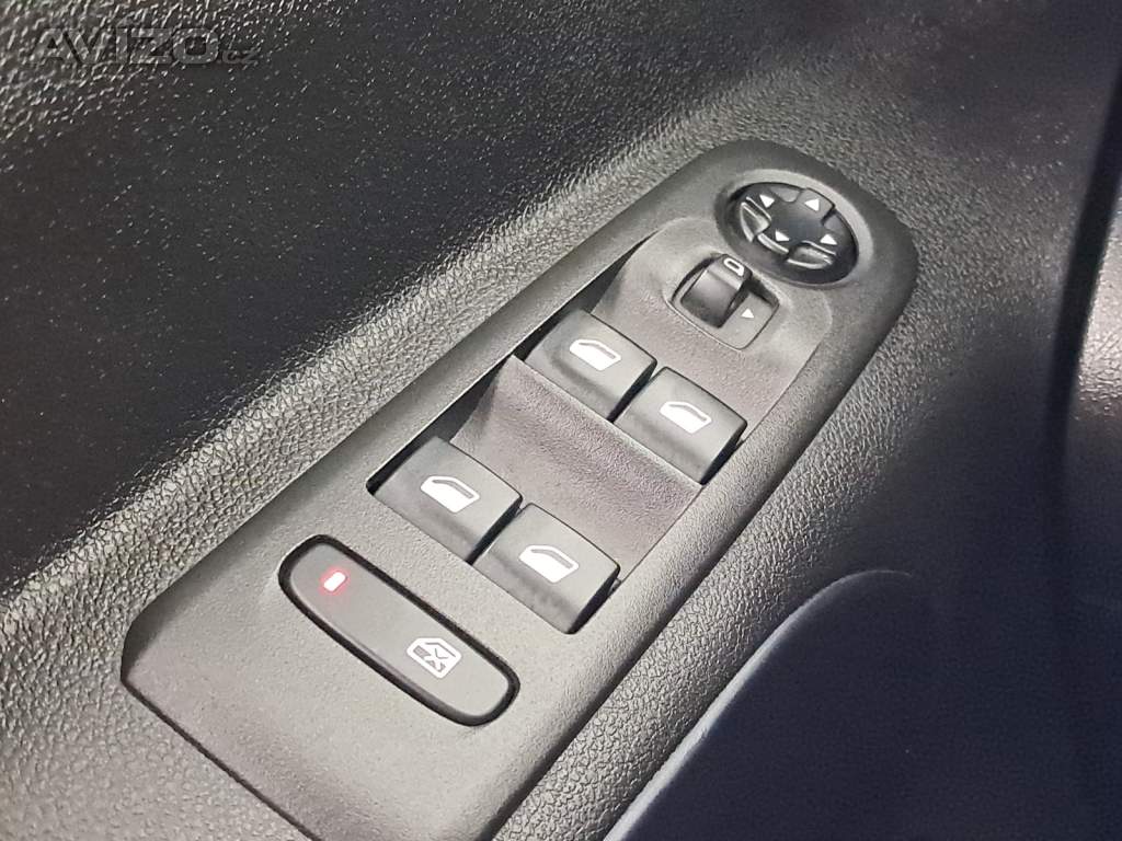 Foto inzerátu Peugeot Rifter 1.5 BlueHDi