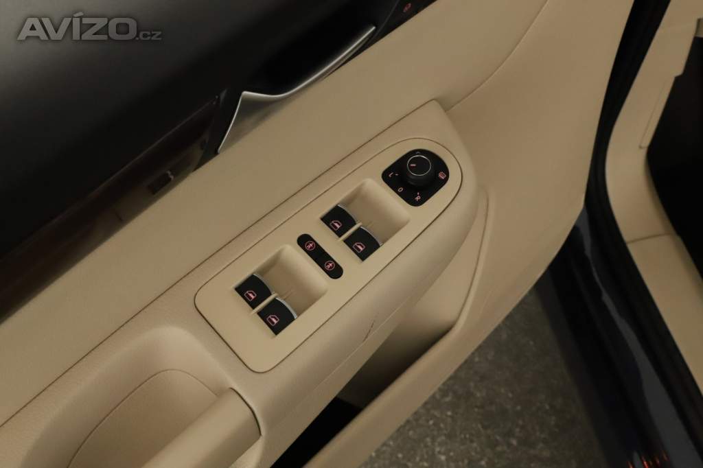 Foto inzerátu VW Sharan 2.0 TDI BMT