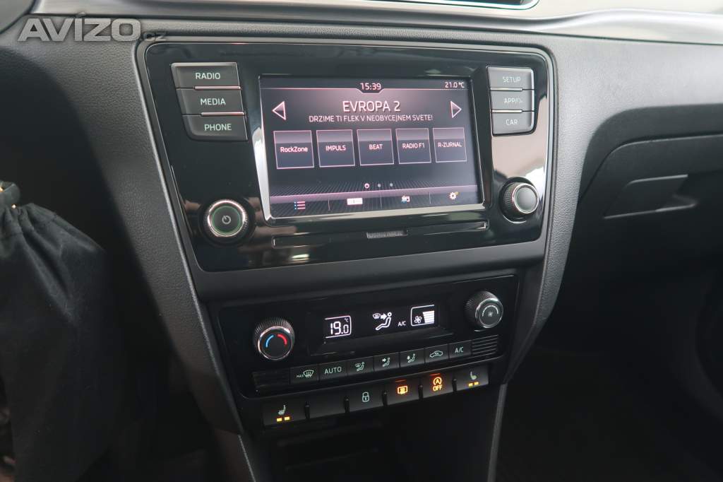 Foto inzerátu Skoda Rapid 1.0 TSI
