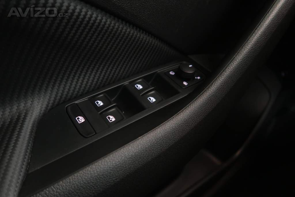 Foto inzerátu Skoda Kamiq 1.5 TSI