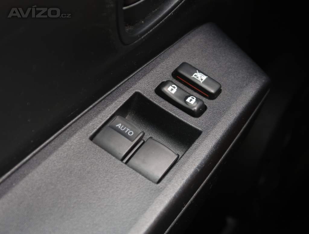 Foto inzerátu Toyota Yaris 1.0 VVT-i