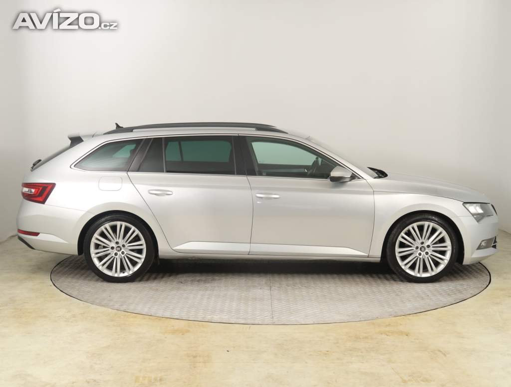 Foto inzerátu Skoda Superb 1.6 TDI