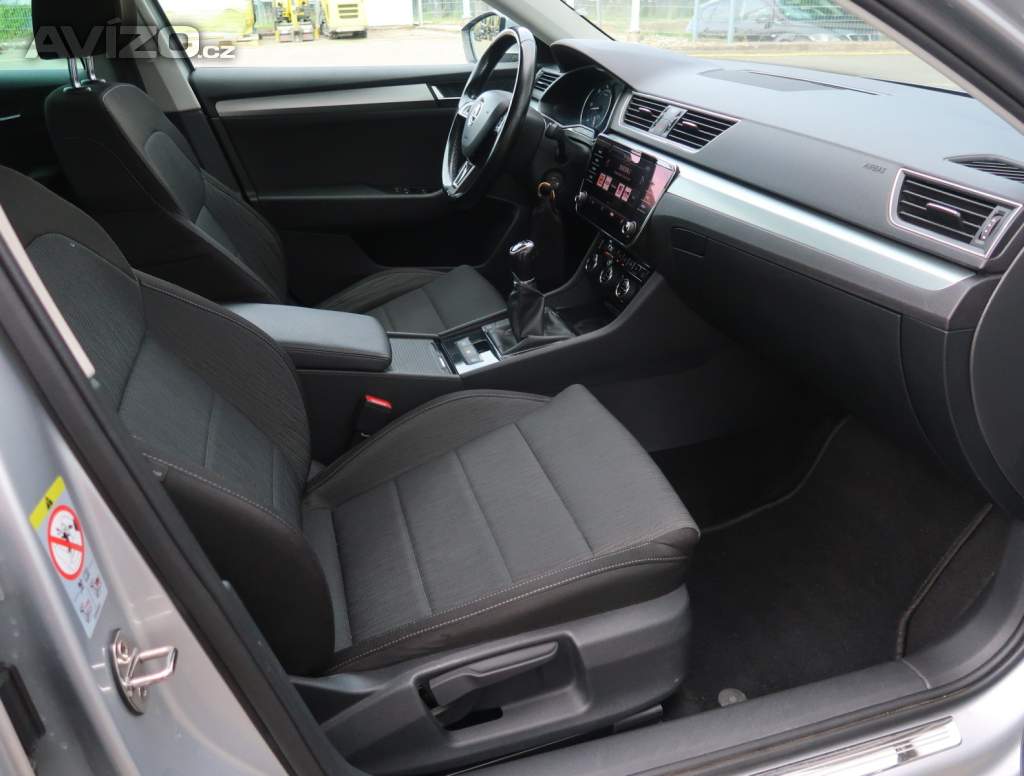 Foto inzerátu Skoda Superb 1.6 TDI