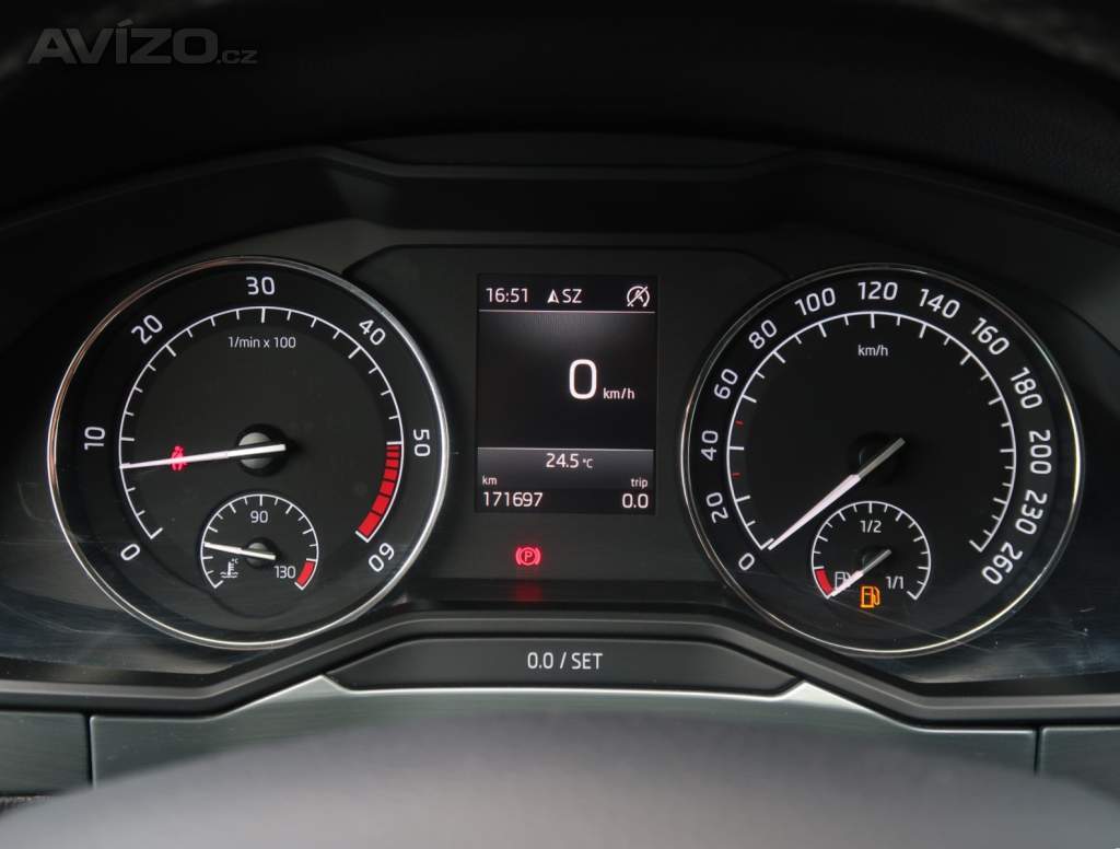 Foto inzerátu Skoda Superb 1.6 TDI