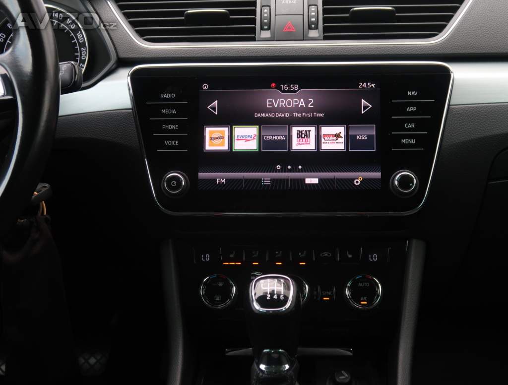 Foto inzerátu Skoda Superb 1.6 TDI