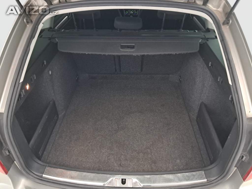 Foto inzerátu Skoda Superb 1.6 TDI