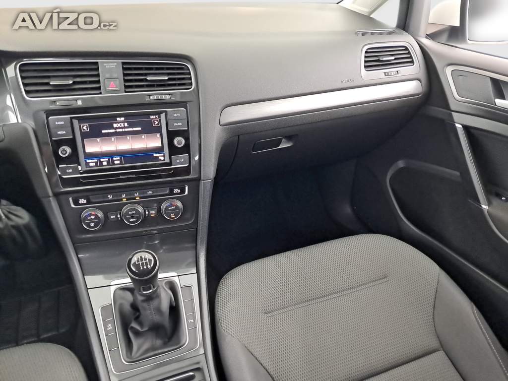 Foto inzerátu VW Golf 1.0 TSI