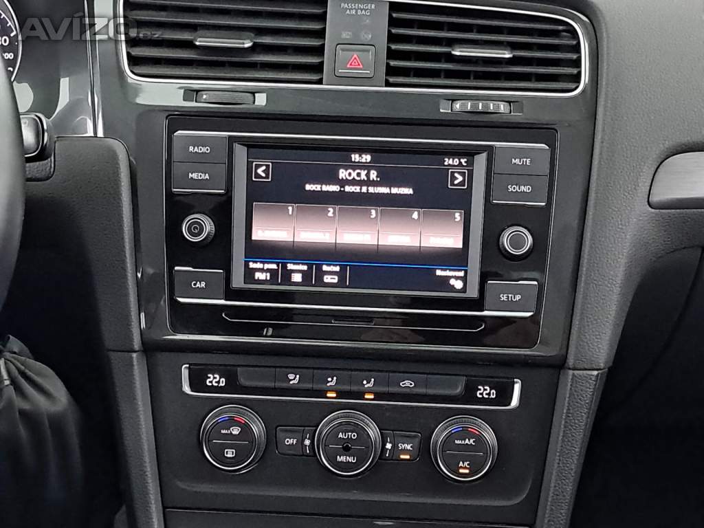 Foto inzerátu VW Golf 1.0 TSI