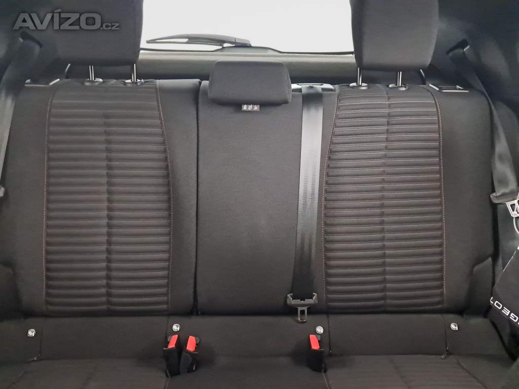 Foto inzerátu Peugeot 2008 1.2 PureTech