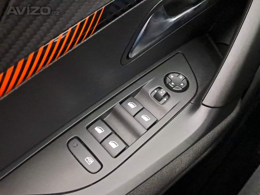 Foto inzerátu Peugeot 2008 1.2 PureTech