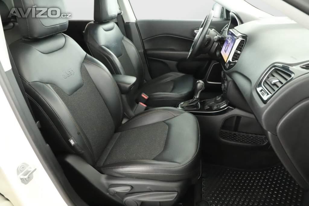 Foto inzerátu Jeep Compass 1.4 MultiAir