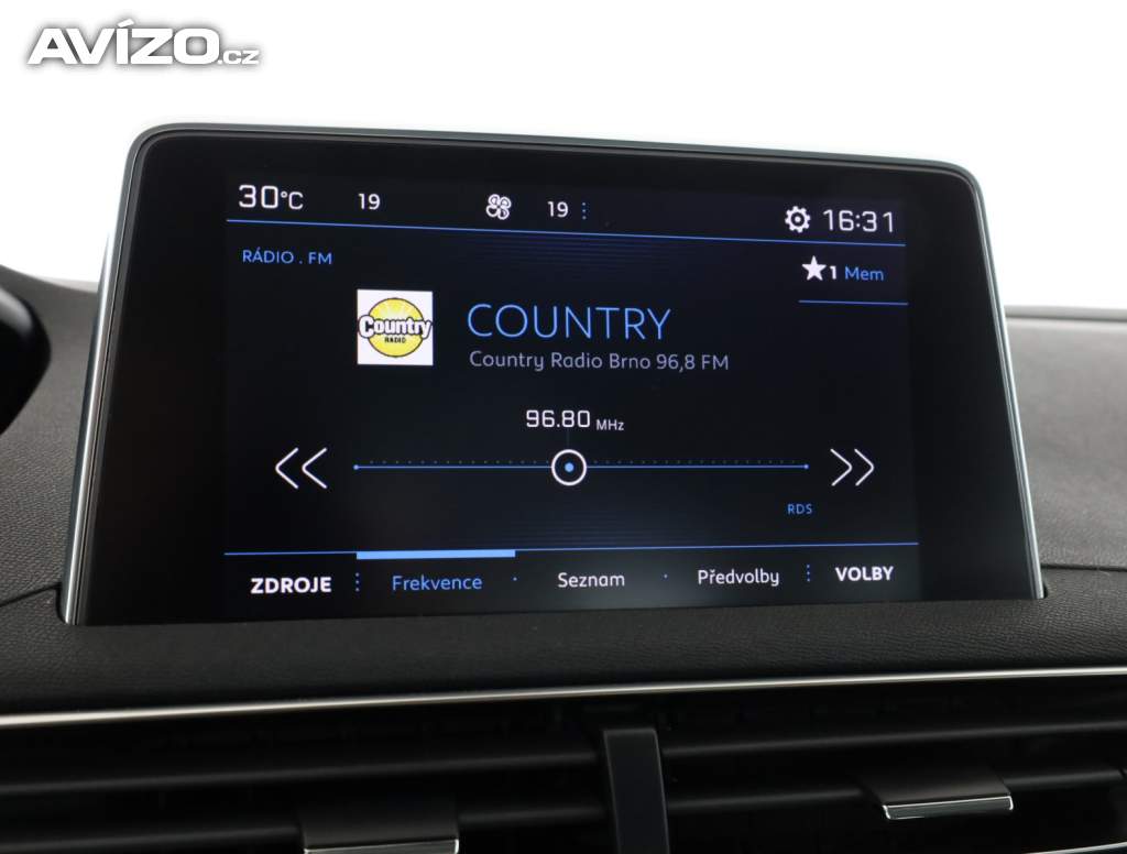 Foto inzerátu Peugeot 3008 1.2 PureTech