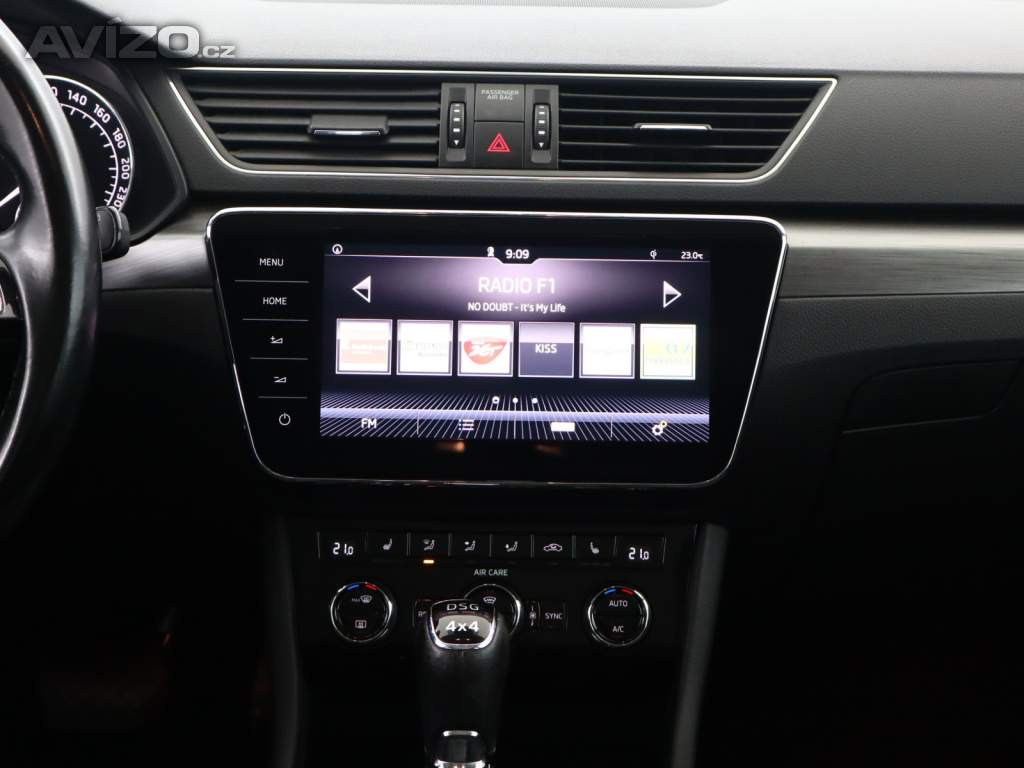 Foto inzerátu Skoda Superb 2.0 TDI 4x4